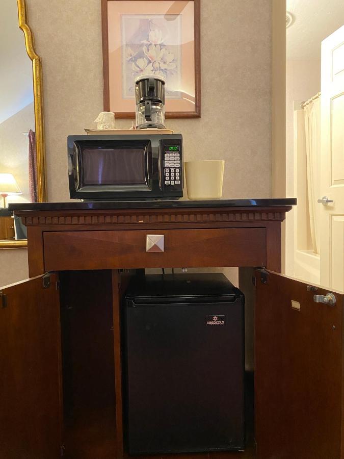 Economy Lodge 682 Main St Sturbridge Kültér fotó
