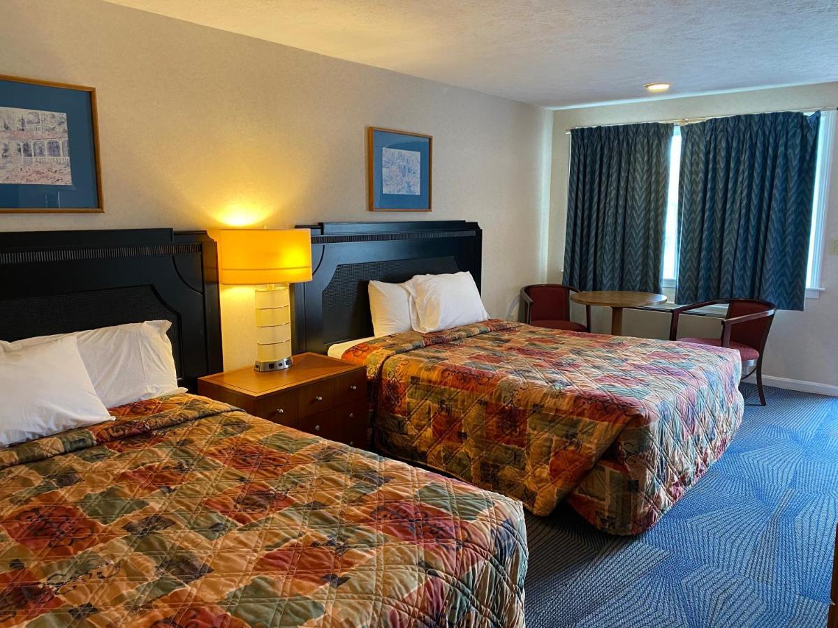 Economy Lodge 682 Main St Sturbridge Kültér fotó