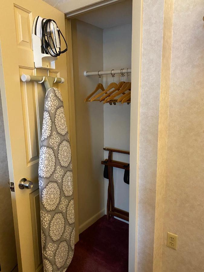 Economy Lodge 682 Main St Sturbridge Kültér fotó