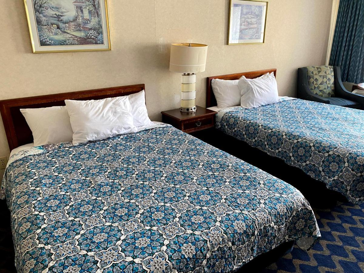 Economy Lodge 682 Main St Sturbridge Kültér fotó