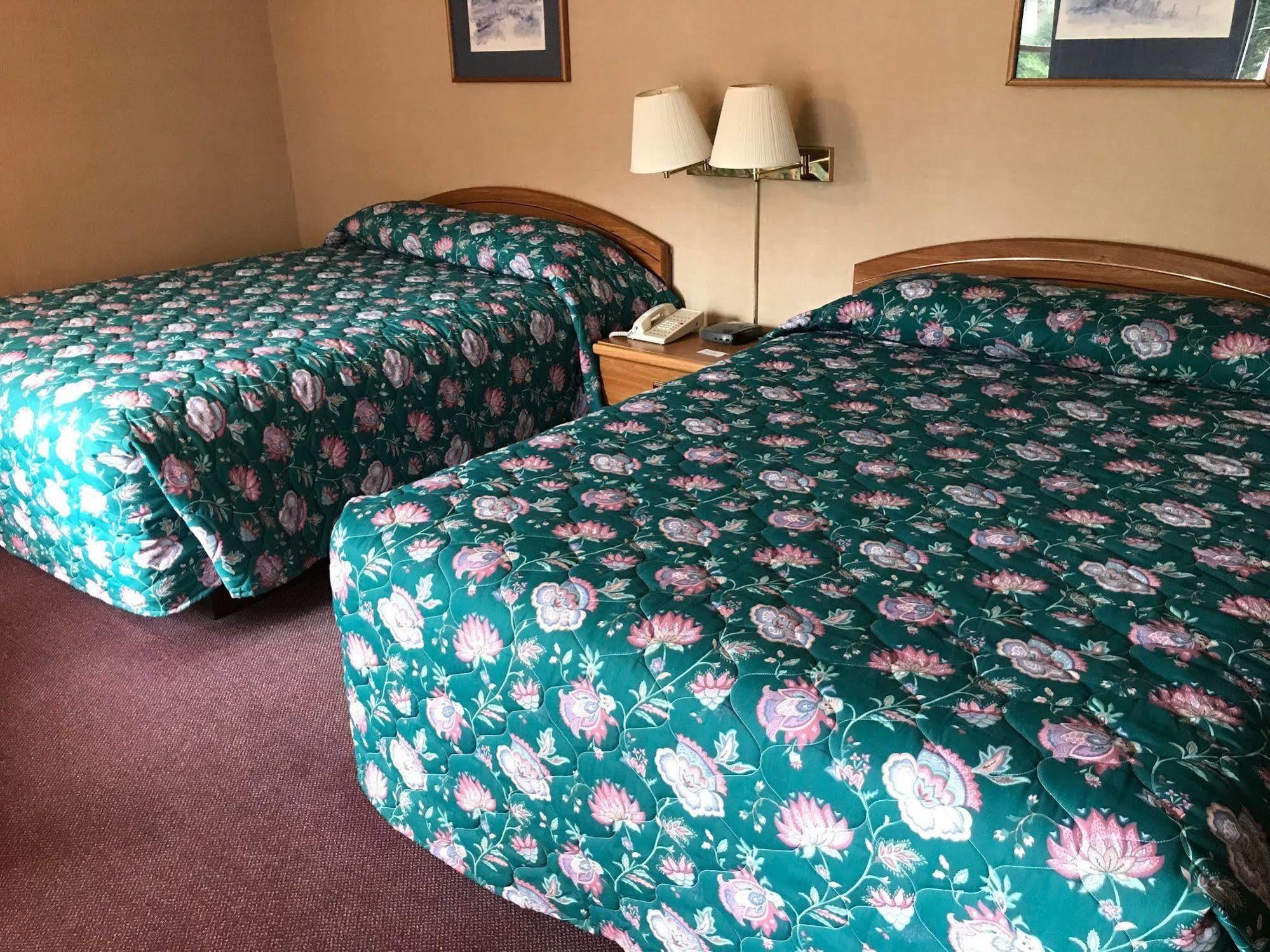 Economy Lodge 682 Main St Sturbridge Kültér fotó